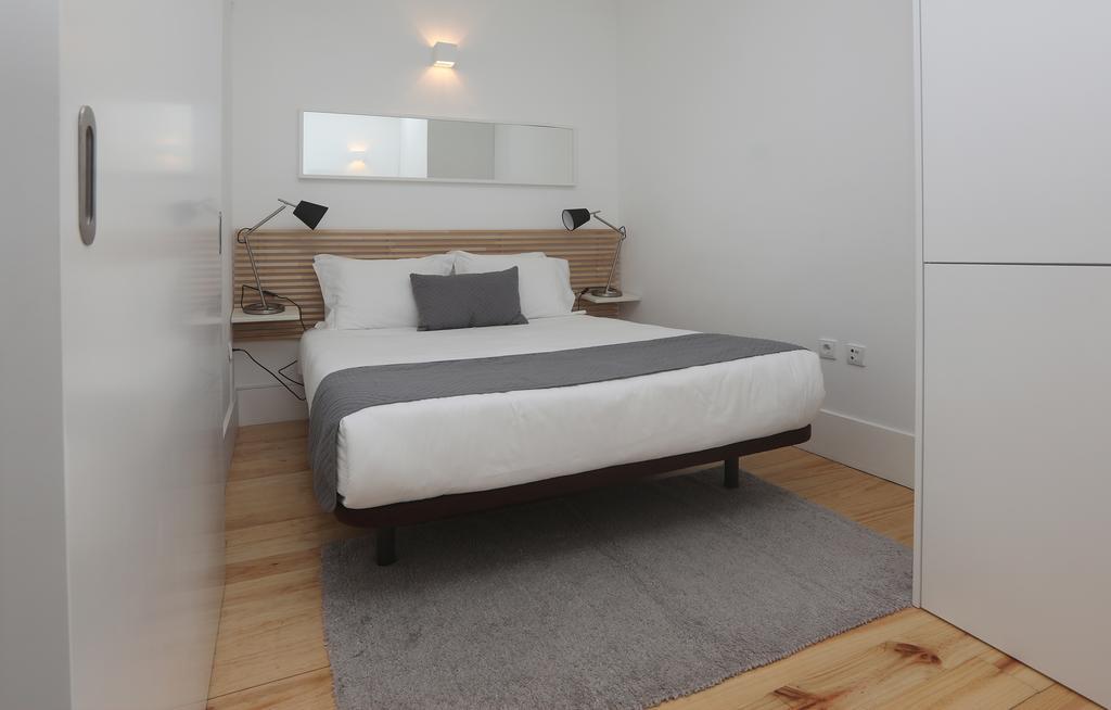 Flores Street Apartments Порту Екстер'єр фото